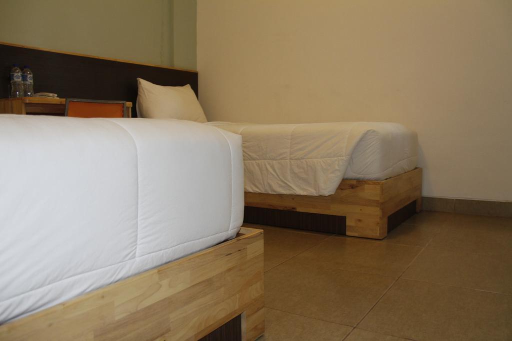 Duo Legian Hotel