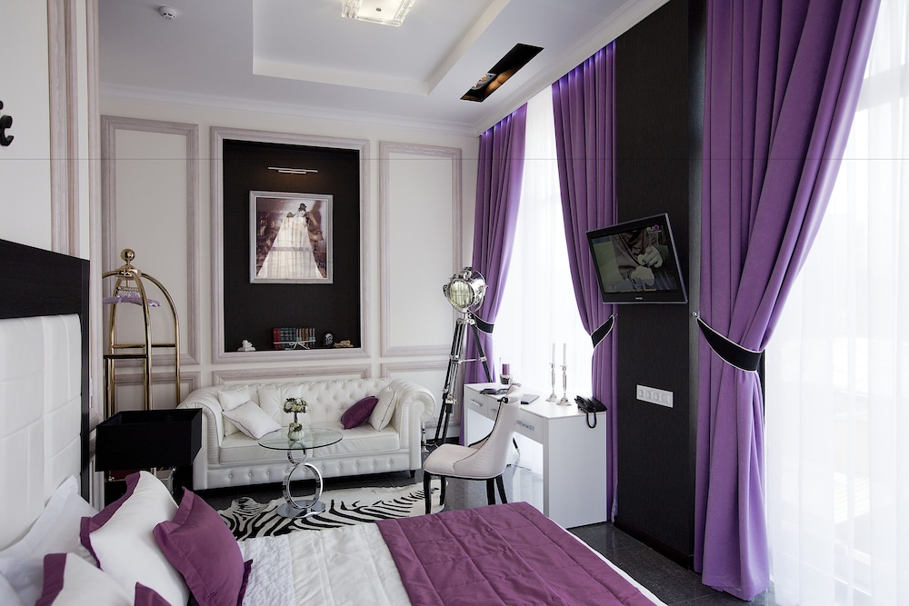 Mirax Boutique Hotel 4*