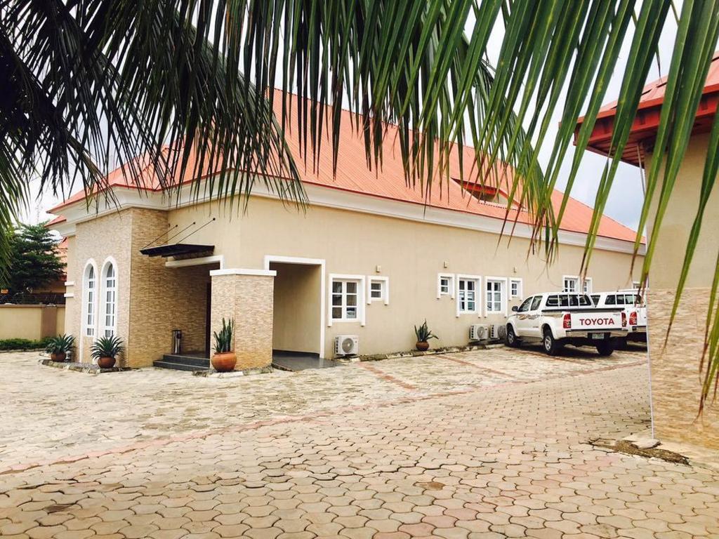 Ojay's Guest House