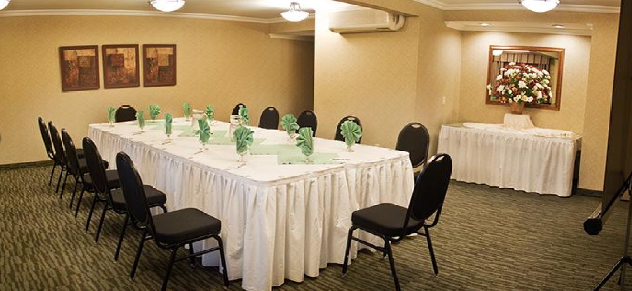 Accent Inns Vancouver Airport