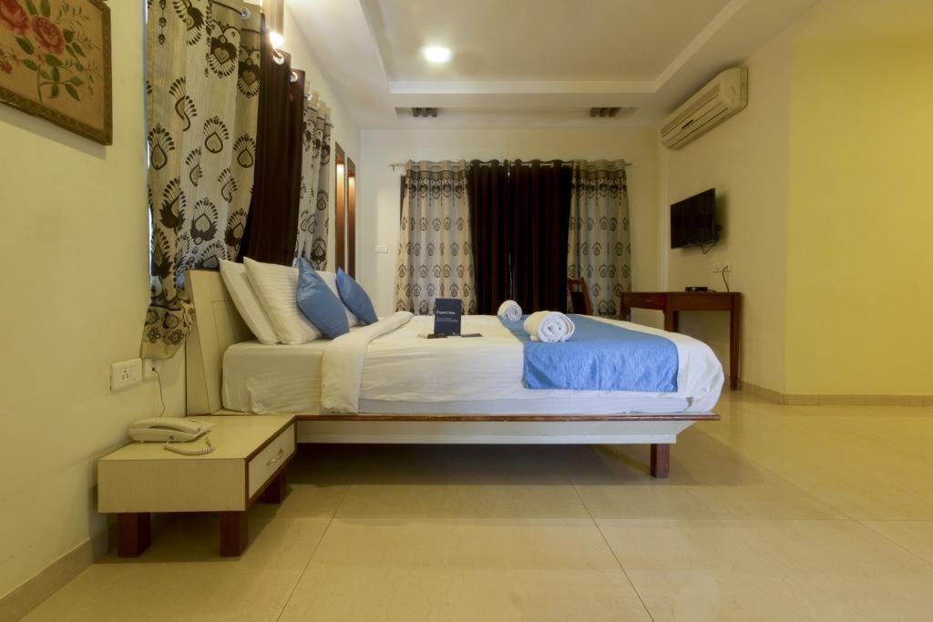 FabHotel V Hotel Banjara Hills