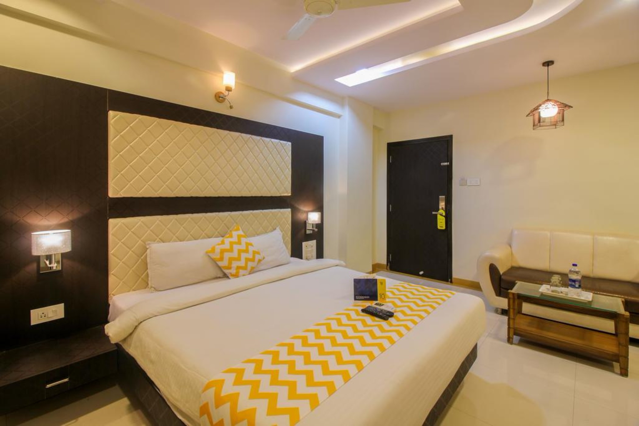 FabHotel Time Square Thane West