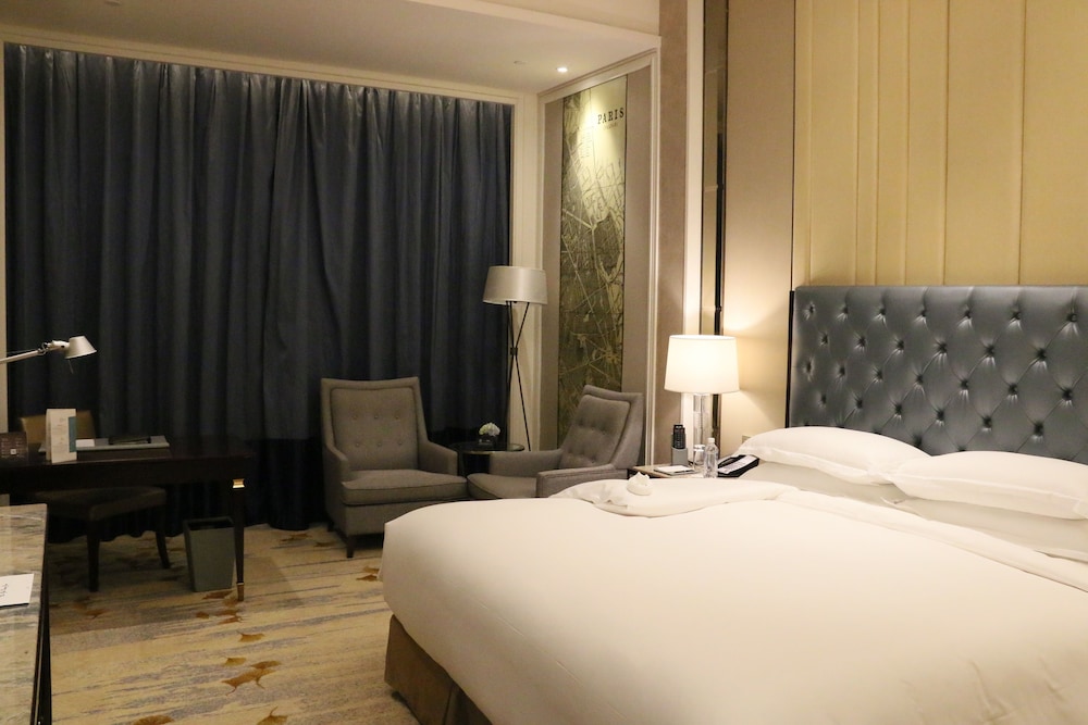 SOFITEL SHANGHAI HONGQIAO