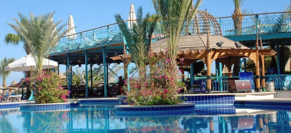 BELLA VISTA RESORT