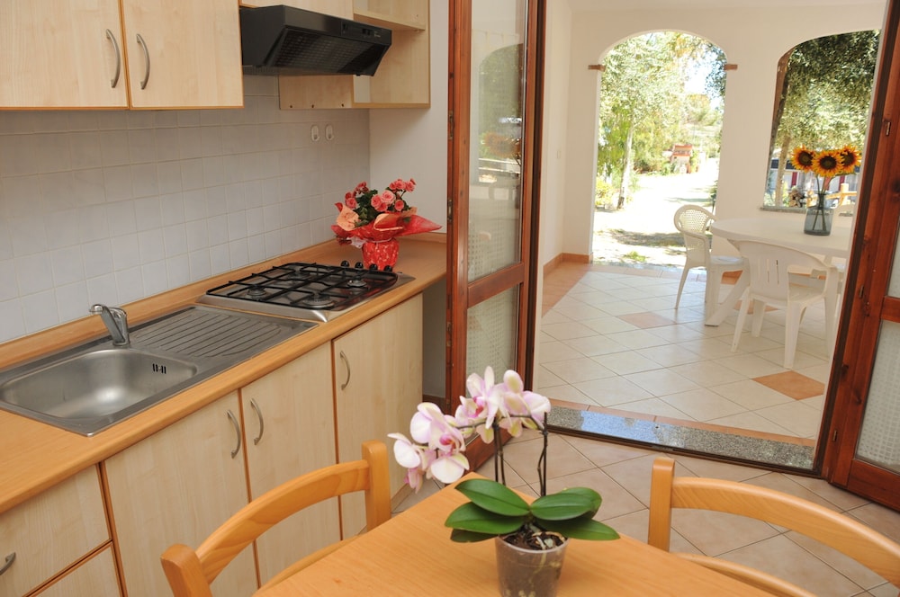 VILLAGGIO CAMPING TORRE SALINAS