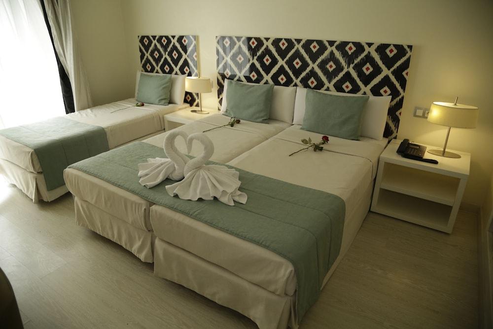 HÔTEL AL MANDARI