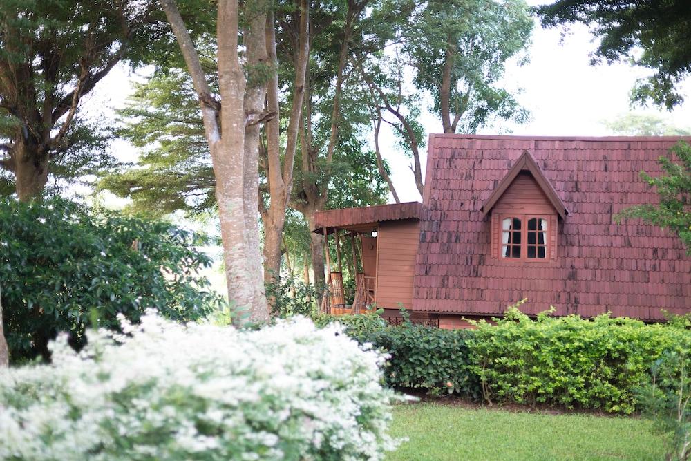 THE IMPERIAL RIVER HOUSE RESORT