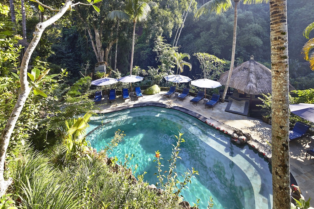 HOTEL TJAMPUHAN SPA