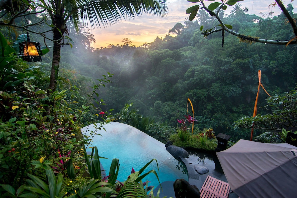 BIDADARI PRIVATE VILLAS & RETREAT