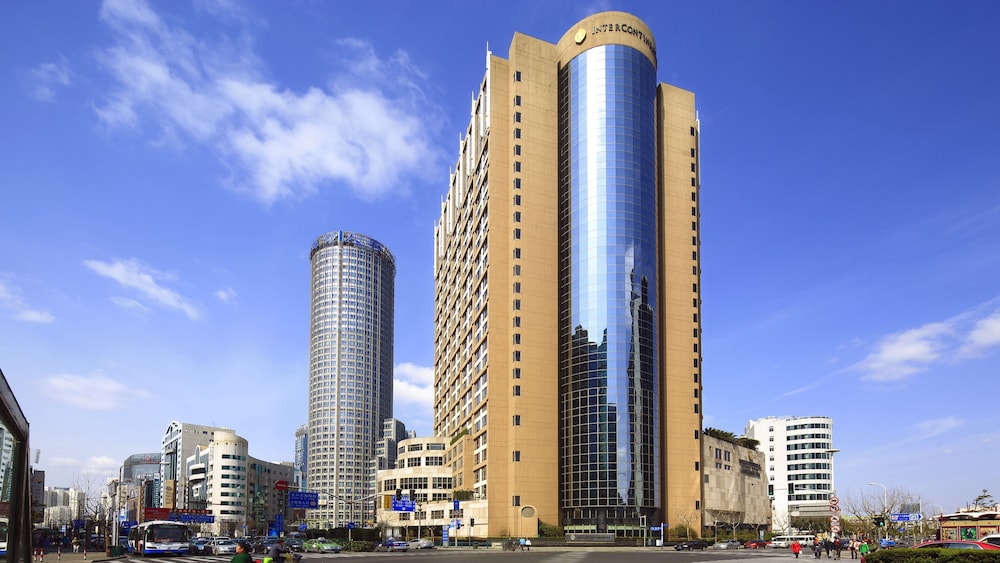INTERCONTINENTAL SHANGHAI PUDONG HOTEL, AN IHG HOTEL