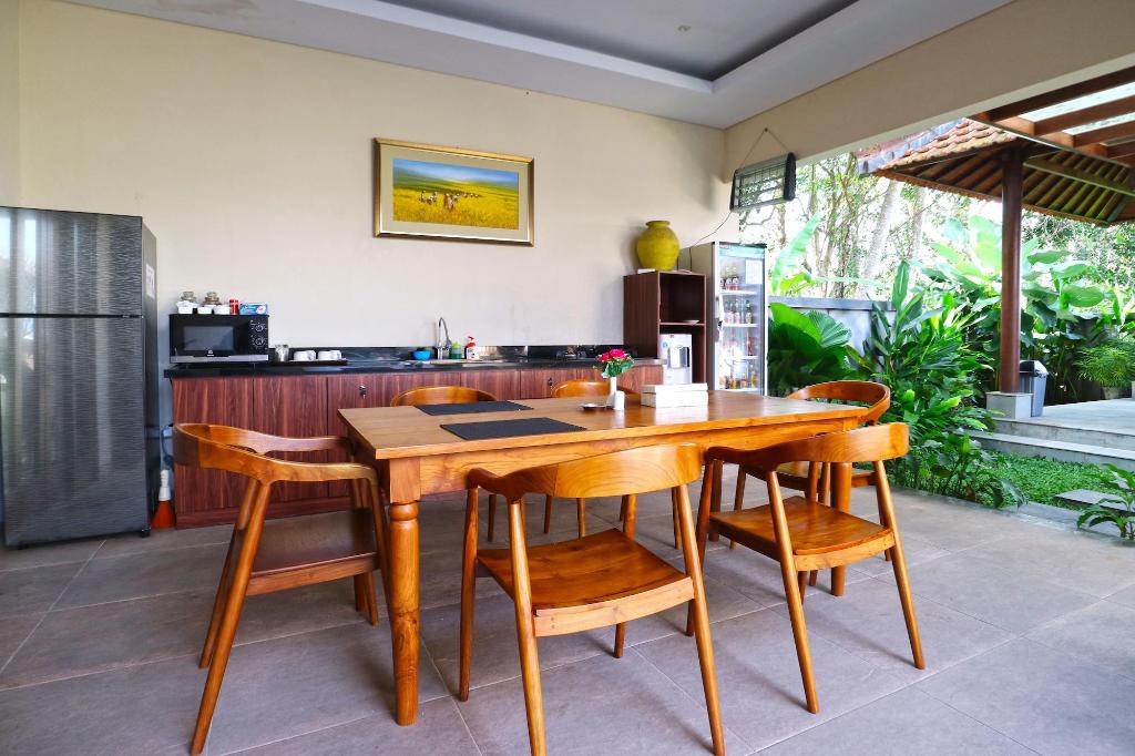 TOYA VILLA UBUD BY ZUZU