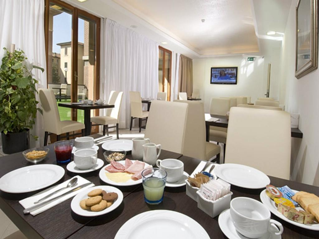 SUITE HOTEL ELITE