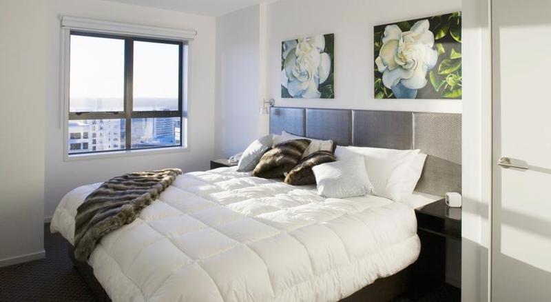 NESUTO ST MARTINS APARTMENT HOTEL