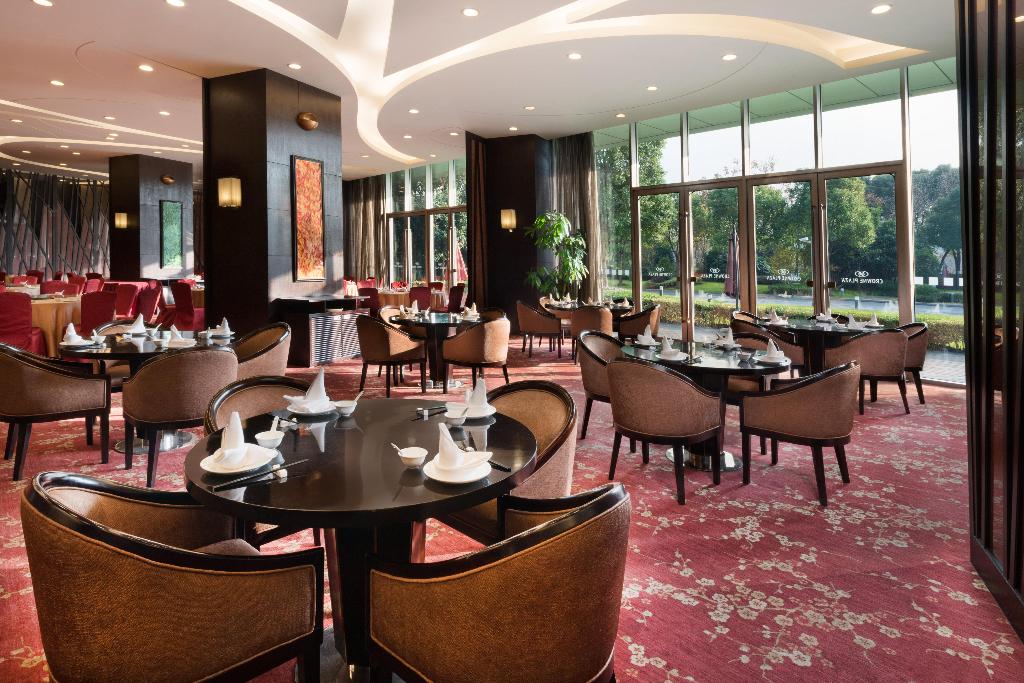 CROWNE PLAZA SHANGHAI XIAYANG LAKE, AN IHG HOTEL